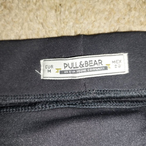 Pull & Bear gray mini skirt like new, size M