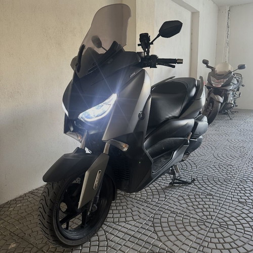 Yamaha X-Max 300 scooter like new, 52,000 km, recent service