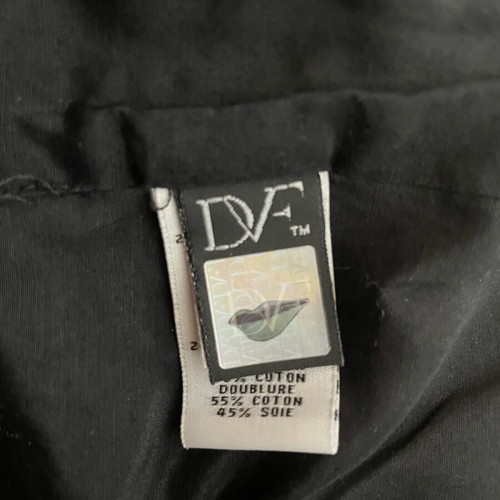 Diane Von Furstenberg skirt size S like new, blue, silk lining