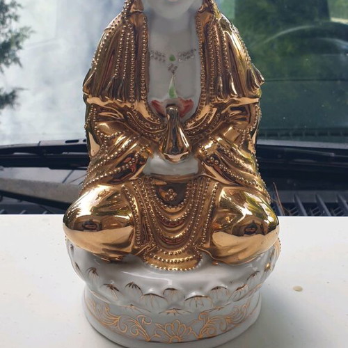 Chinese Kuan-Yin Guan Yin Goddess Gold Beads like new