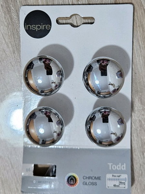 Pomola new set of 4, chrome gloss