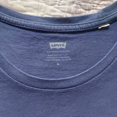 Levi's men's t-shirt used, size M, blue, slim fit