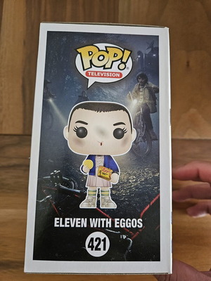 Funko Pop! Television Stranger Things Eleven with Eggos #421 Chase new