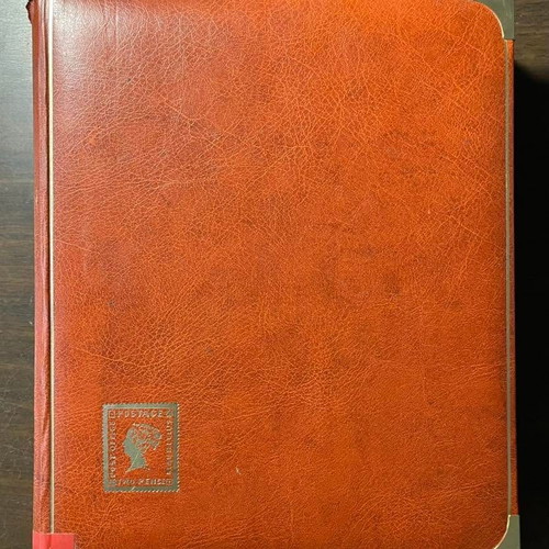 Stamp album A4 60 pages with black pages and double interleaving like new