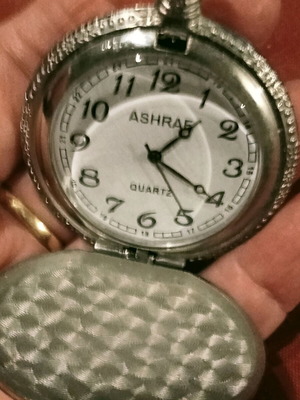 Ashraf Quartz pocket watch like new, Egypt Pharaoh theme