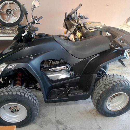 Atv 250 cc like new, 540 km, recently inspected