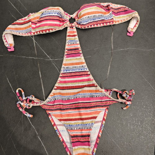 One-piece strapless swimsuit Club Neuf like new, multicolor, size S