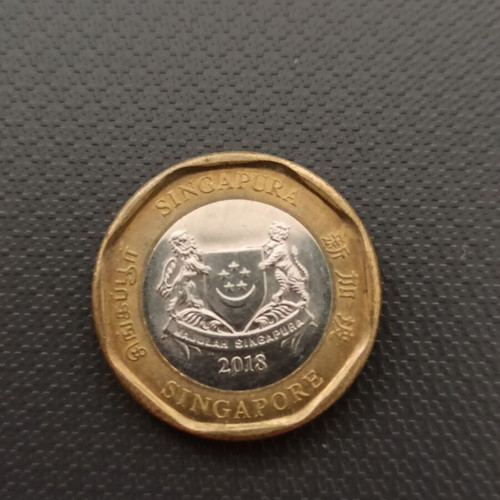 1 Singapore dollar 2018 collectible in excellent condition
