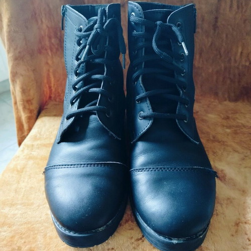 Pitbull leather ankle boots size 38 like new, black