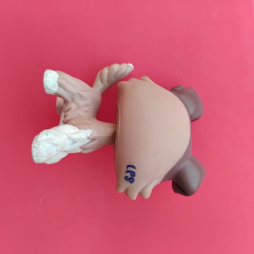 Littlest Pet Shop (LPS) Hasbro figure like new