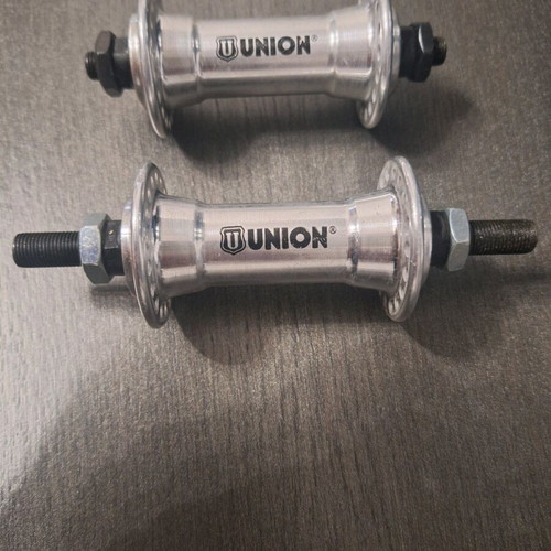 Union front bicycle hubs new, set of 2