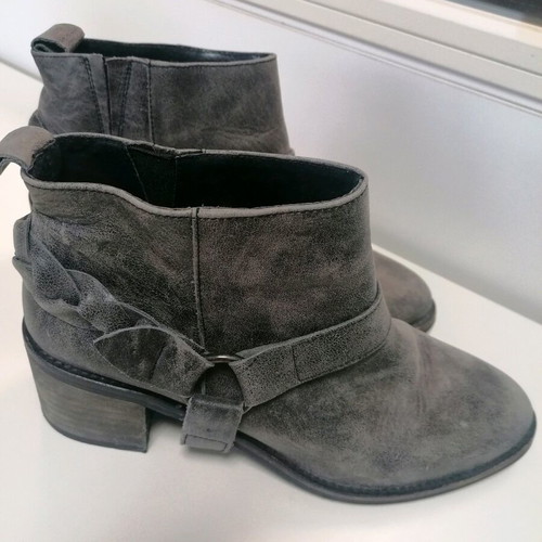 KG Kurt Geiger leather ankle boots used, gray, size 39