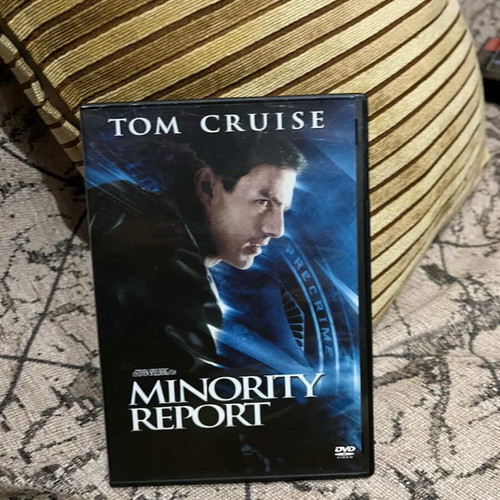 Minority Report DVD like new