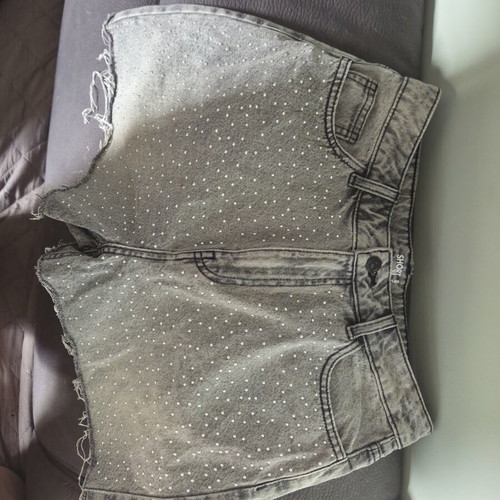 Kiabi Short Summer Denim Pants like new, size 38, black with strass