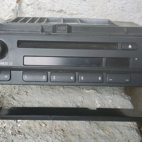 BMW E46 Radiocd used with functional screen but no display