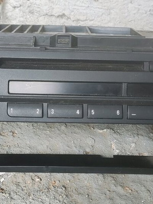 BMW E46 Radiocd used with functional screen but no display