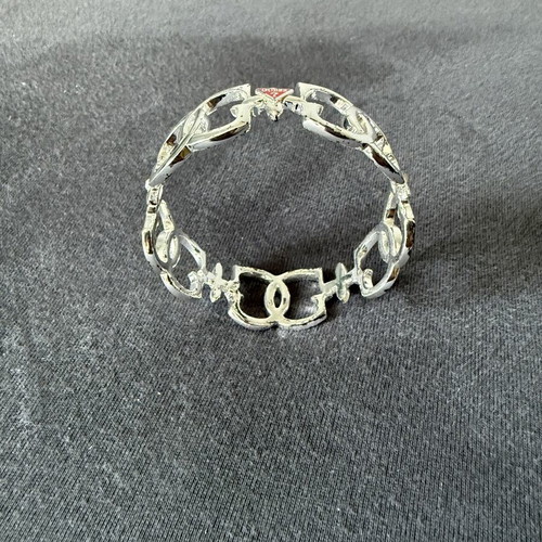 Guess women's bracelet silver, like new, diameter 7cm