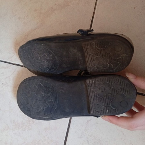 Marikelly black patent leather ballerinas size 37 like new