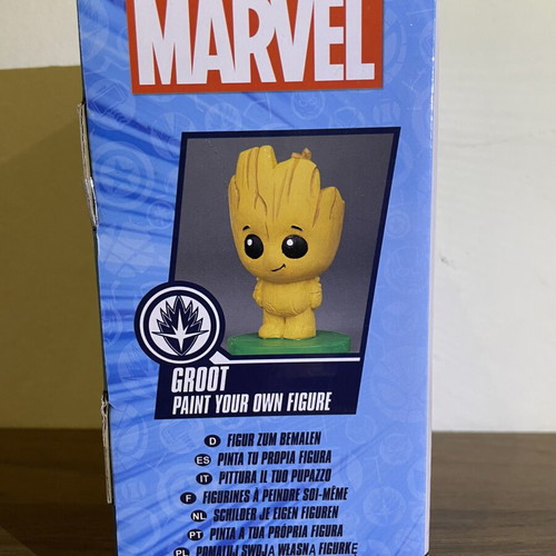Marvel Paint & Display Groot new in box