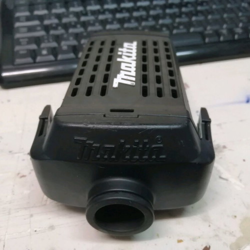 Makita sander dust collector like new without filter