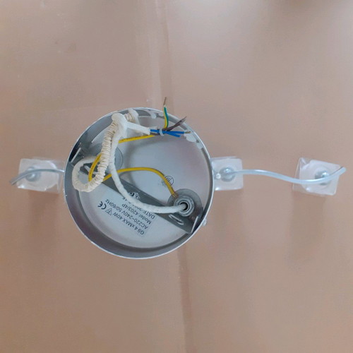 Ceiling light G9 like new with 4 bulbs
