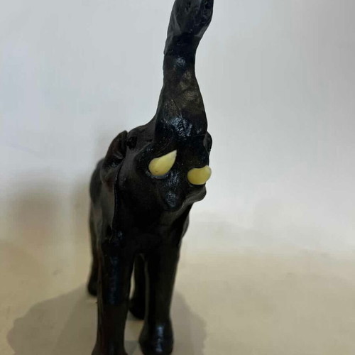Elephant decorative figure used, leather 18x18x5 cm