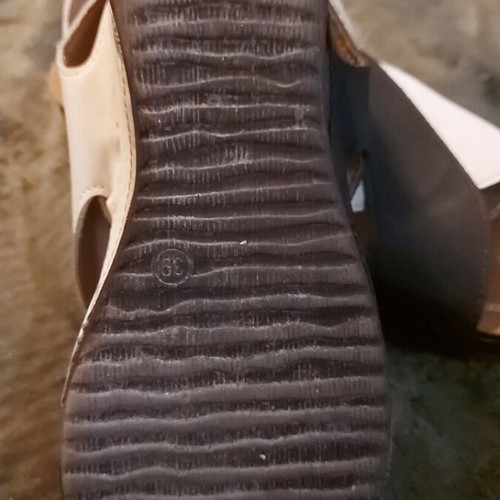 Summer sandals used, size 39, light and comfortable