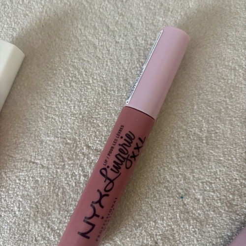 Nyx matte liquid lipstick pack of 2 like new