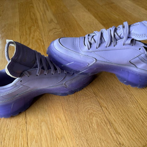Reebok Sport X Cardi B Club C sneakers like new, size 38.5, purple