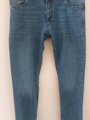 Navy & Green men's jeans like new, blue