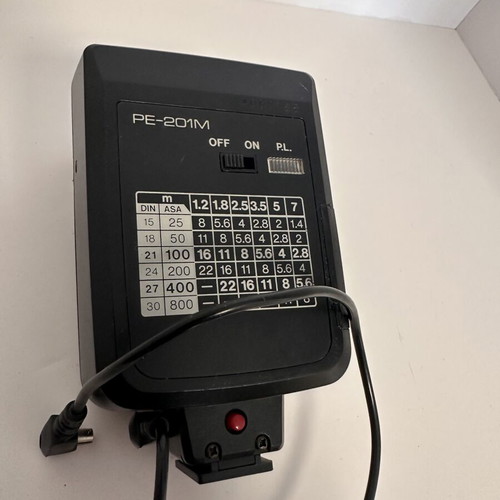 National PE-201M Vintage Flash Like New for Analog Cameras