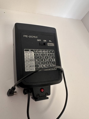 National PE-201M Vintage Flash Like New for Analog Cameras