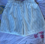 White shorts size M like new