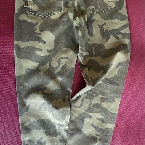Women's jogger pants with camouflage pattern like new, size S