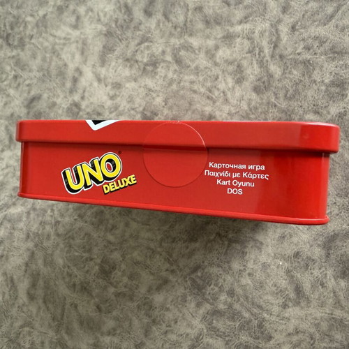 UNO Deluxe card game