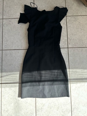 Zara black dress like new, size XS