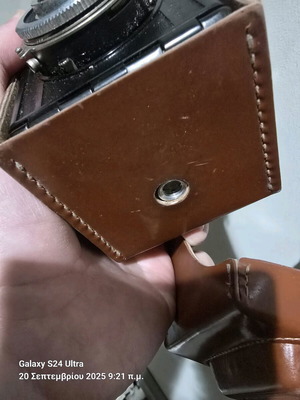 Retro camera used, unknown functionality