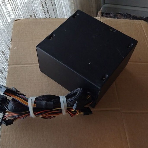 Segotep GTR550 550W power supply like new, 120mm fan
