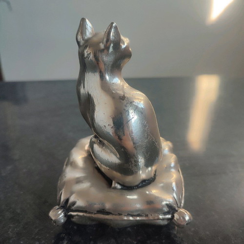 Vintage silver cat used