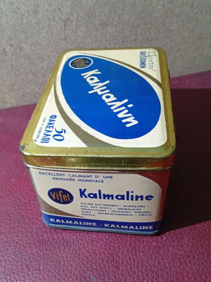 Kalmalini metal box, old