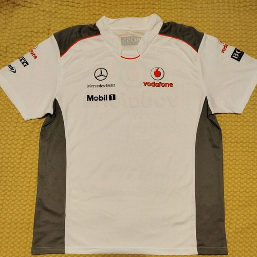 Vodafone McLaren Mercedes 2008 shirt new, size M