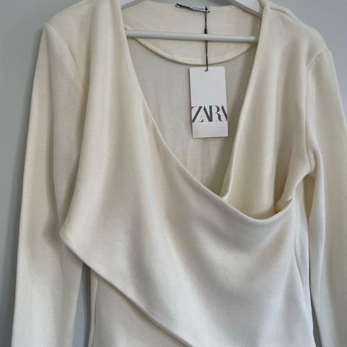 Zara wrap top new, size M, cream color