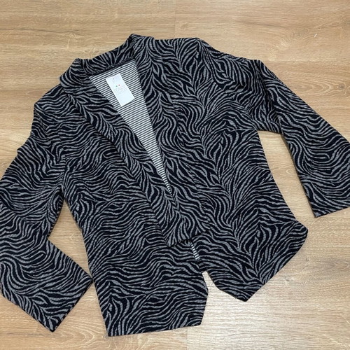 Jacket brand new, size M / 38 / 10