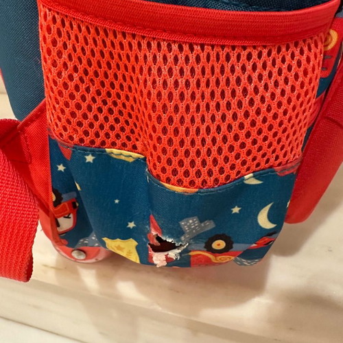 School toddler backpack used with wheels and handle by Moustakas
