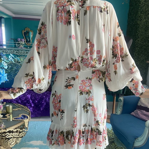 Vintage floral dress with sequins, like new, size S