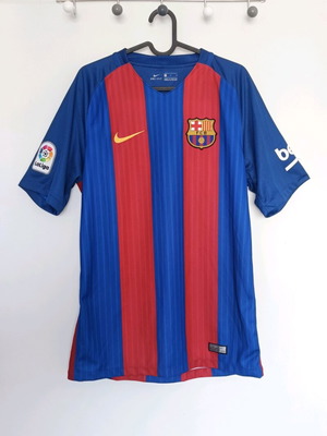 FC Barcelona Home Jersey 2016-17 Size M Like New