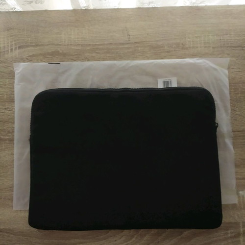 Laptop and tablet case new from Apivita