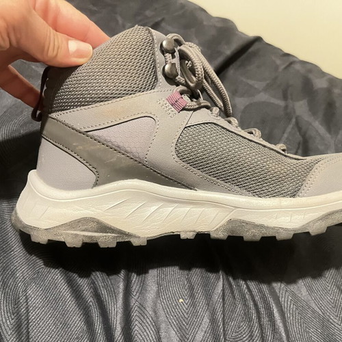Columbia hiking boots like new, size 38, gray, waterproof