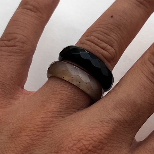 Glass ring set (wedding bands) like new