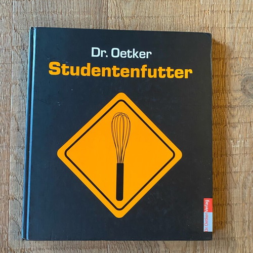 Easy Cooking Book for Students in German like new